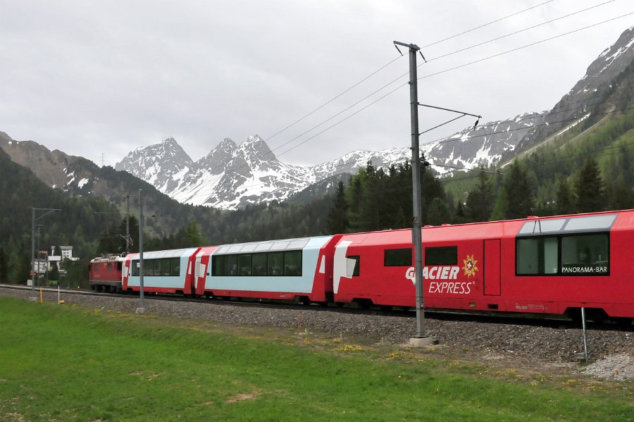 RhB Glacier Express, Allegra Triebwagen und andere (14)